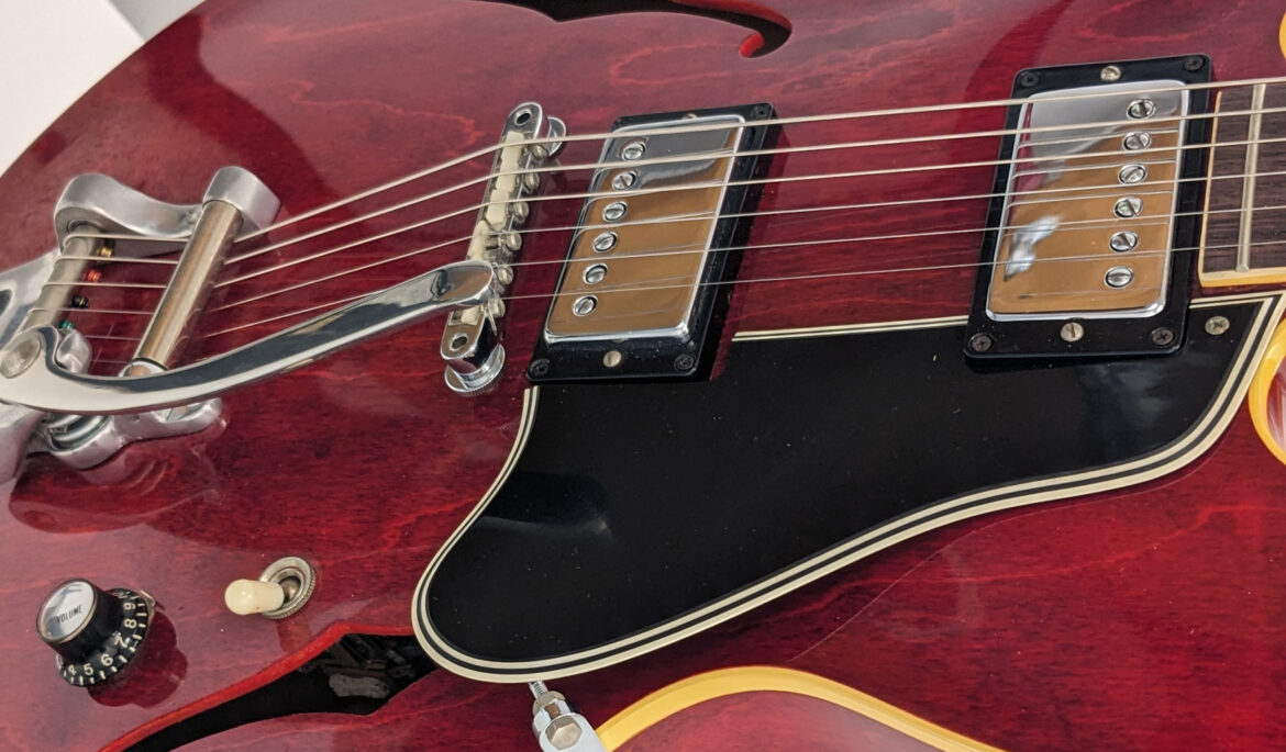 230803-Gibson ES-335 TDC Close SLIDER
